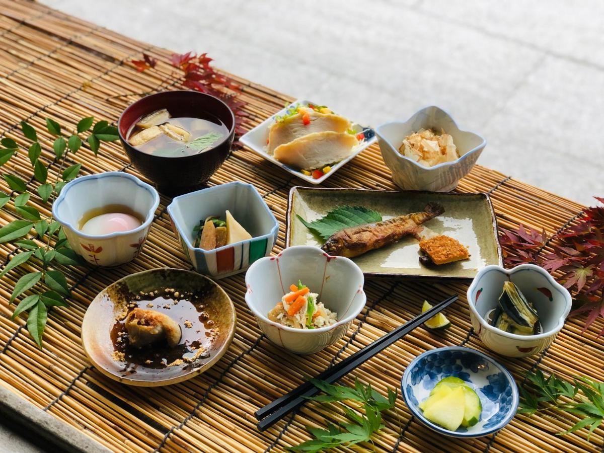 Kazuraya Hotel Miyoshi  Buitenkant foto