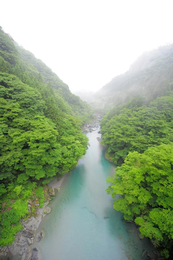 Kazuraya Hotel Miyoshi  Buitenkant foto